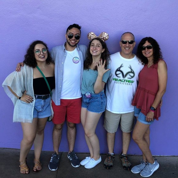 Meet your Posher, Staci - Picture 1 of 1